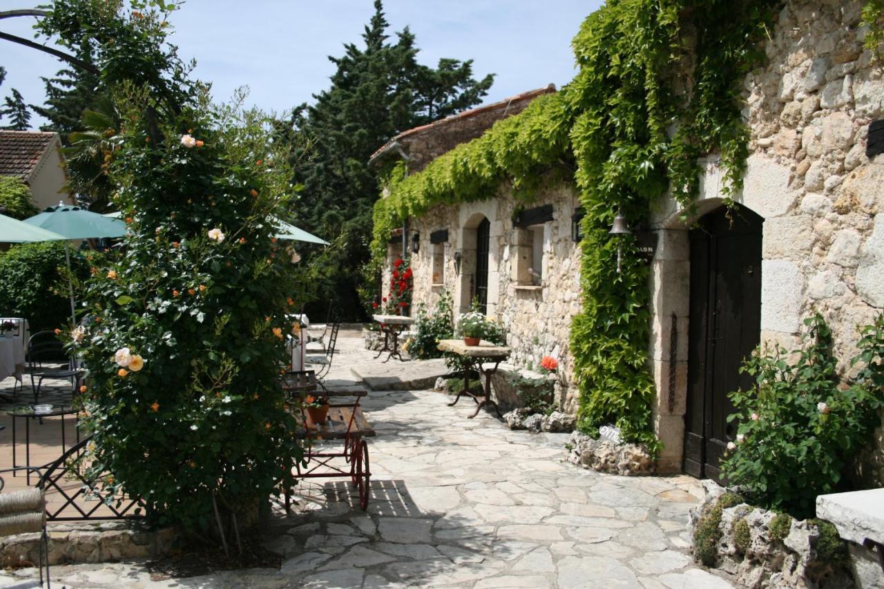 Hotel-Restaurant Le Moulin De La Camandoule Fayence Ngoại thất bức ảnh