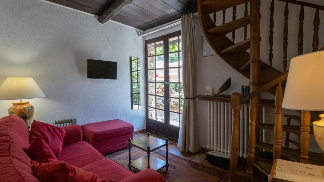 Hotel-Restaurant Le Moulin De La Camandoule Fayence Ngoại thất bức ảnh