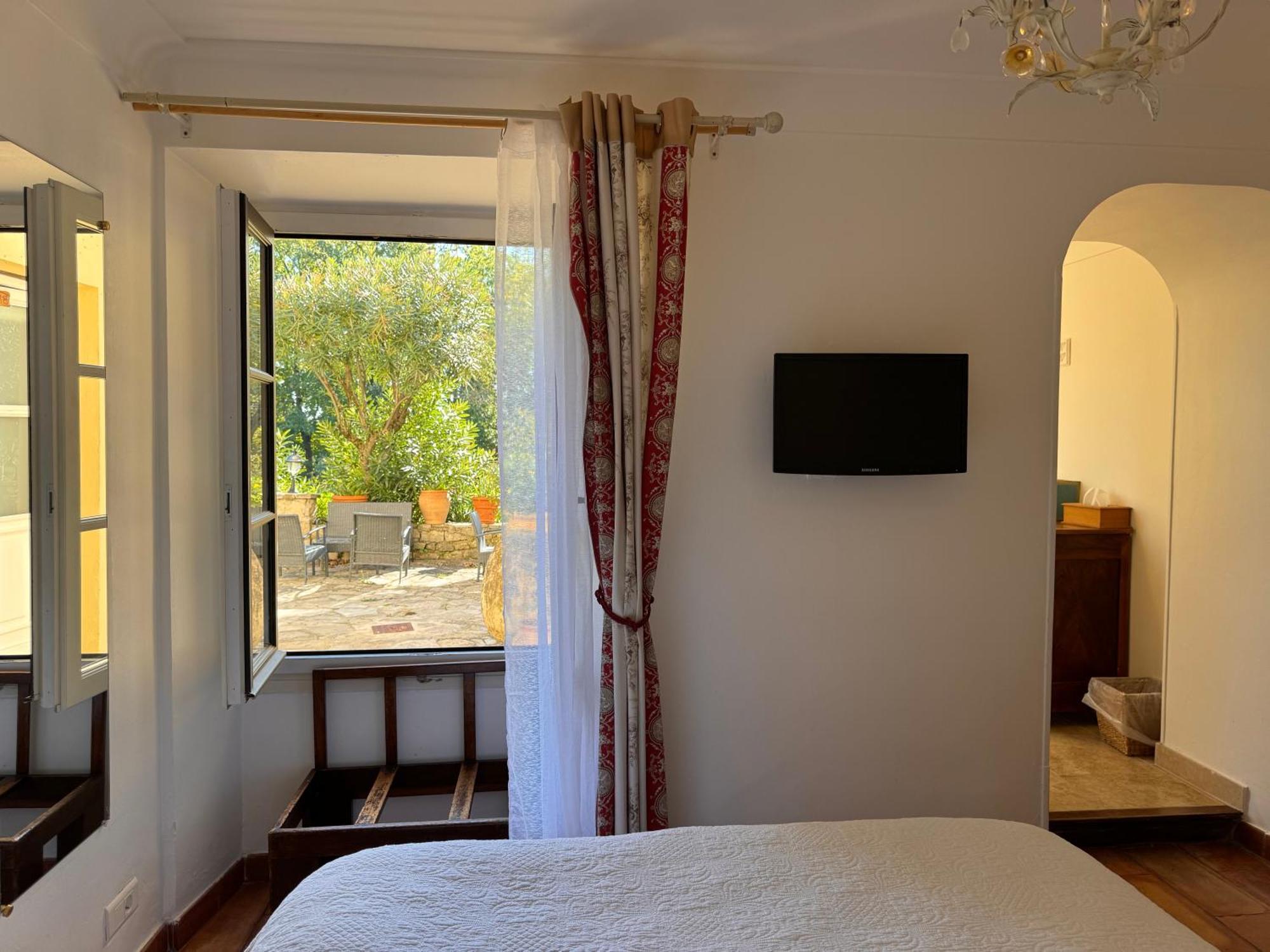 Hotel-Restaurant Le Moulin De La Camandoule Fayence Ngoại thất bức ảnh