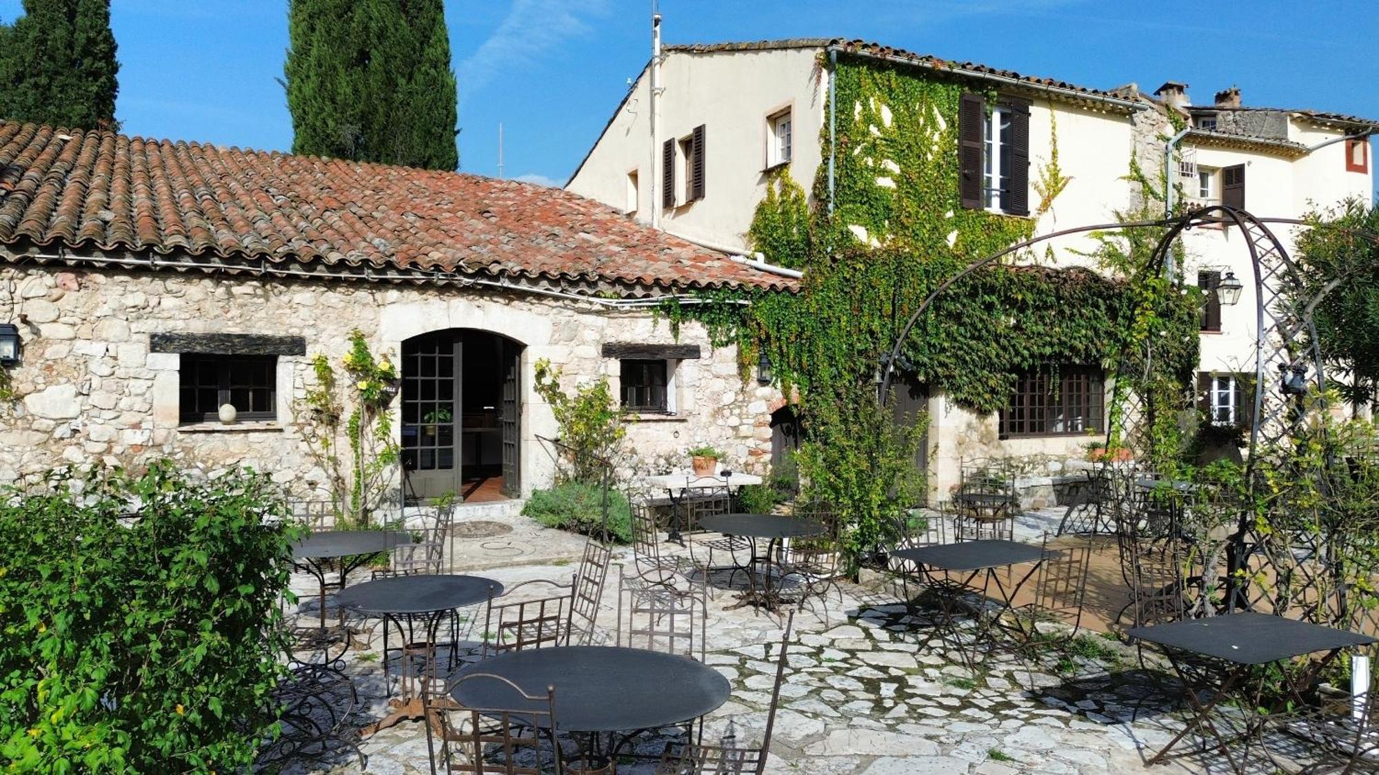 Hotel-Restaurant Le Moulin De La Camandoule Fayence Ngoại thất bức ảnh